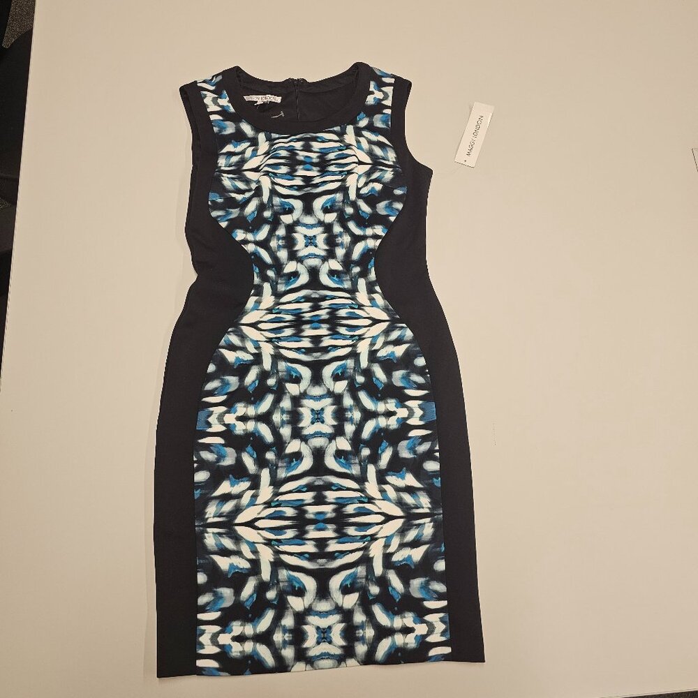 NWT [UK 8] Maggy London Blue Geometric Sheath Dress